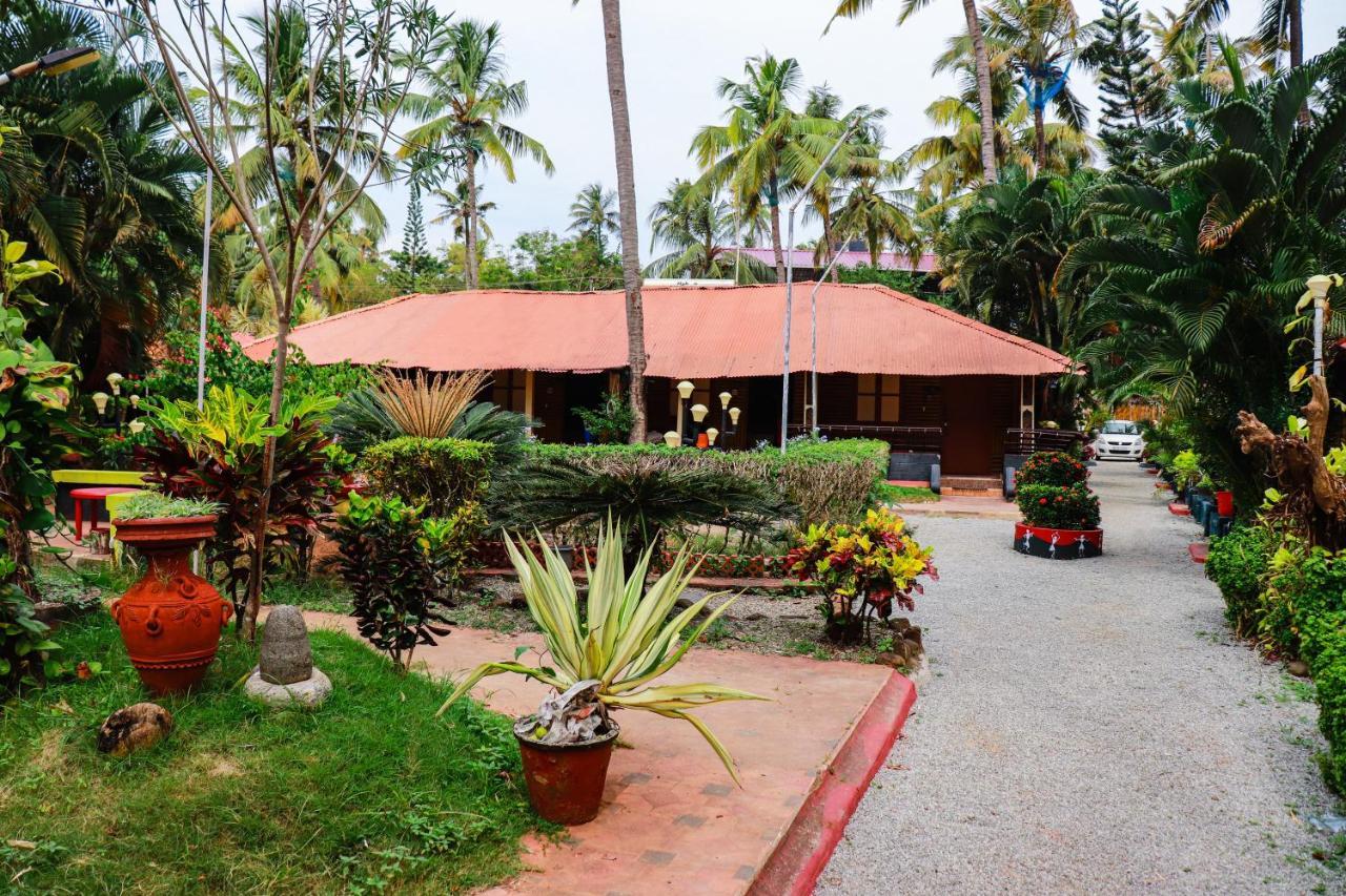 מלון ורקלה Kerala Bamboo House מראה חיצוני תמונה