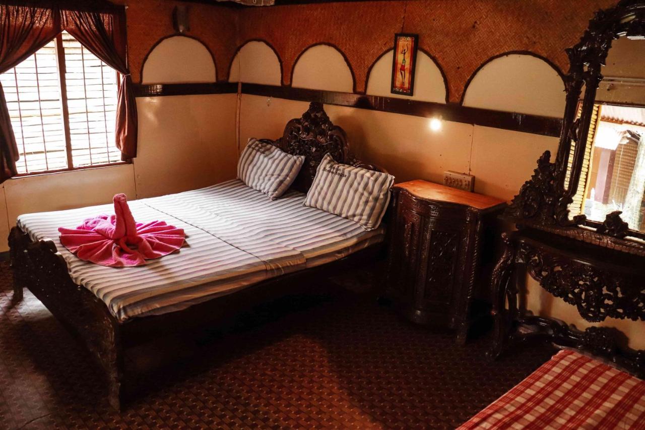 מלון ורקלה Kerala Bamboo House מראה חיצוני תמונה