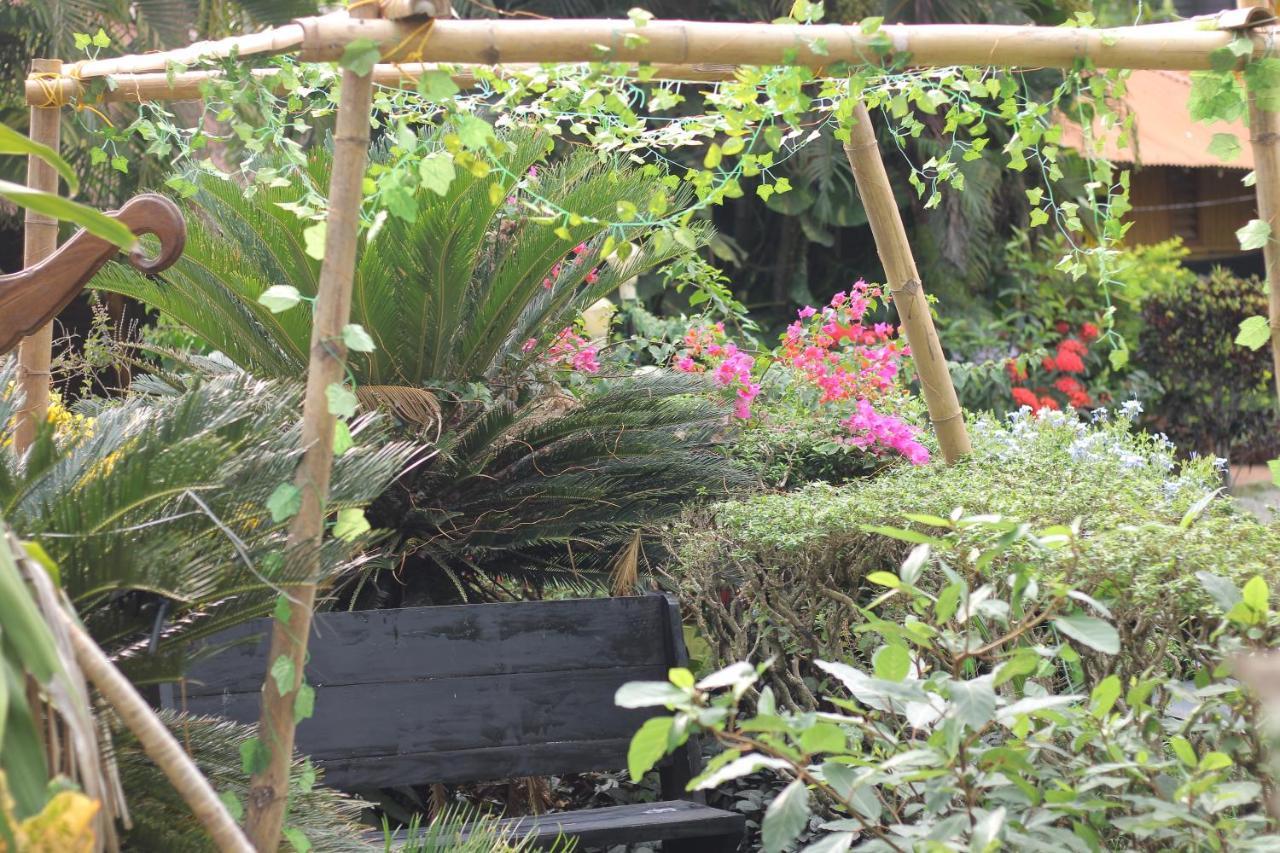 מלון ורקלה Kerala Bamboo House מראה חיצוני תמונה