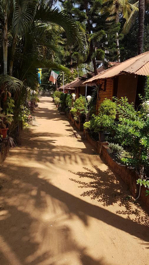 מלון ורקלה Kerala Bamboo House מראה חיצוני תמונה
