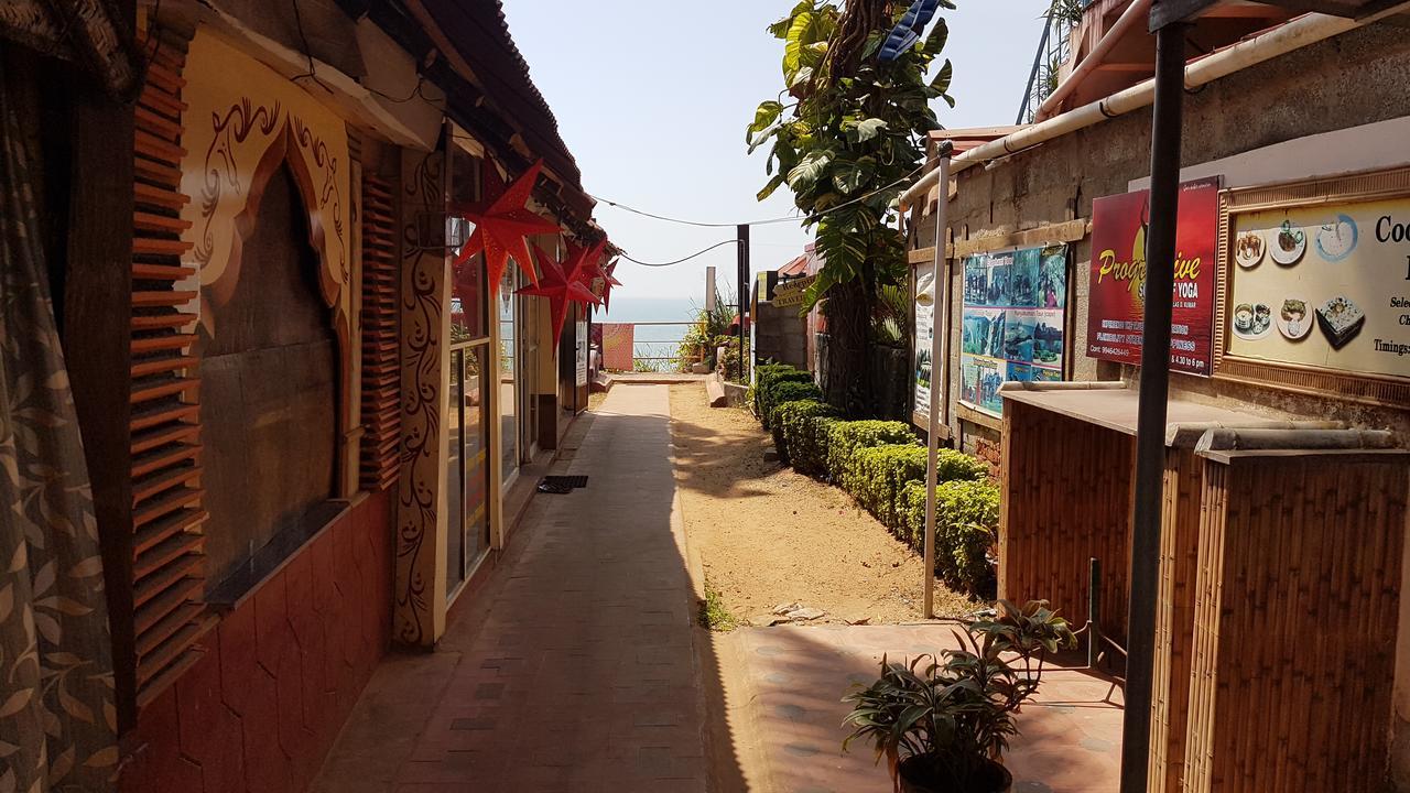 מלון ורקלה Kerala Bamboo House מראה חיצוני תמונה